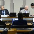 Com placar apertado, comissão aprova MP alternativa ao IOF