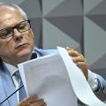 Ex-presidente do INSS se nega a responder perguntas de relator da CPI