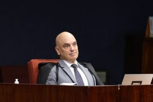 Advogado chama Moraes de palmeirense e ministro brinca: ‘consequências sérias’