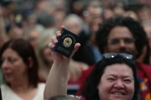 Saiba como solicitar a Carteira Nacional Docente do Brasil