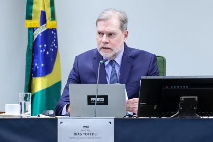 É ‘lenda urbana’ a ideia de que o STF é monocrático, diz Toffoli