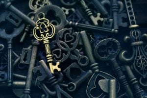 6 simpatias poderosas com chaves para abrir caminhos