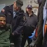 Guarda prisional de Nova York é condenado por matar homem negro