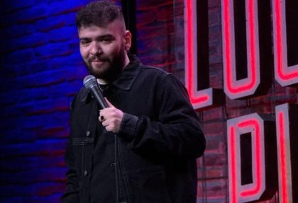 Humorista Tiago Santineli tem visto dos EUA cancelado após piada sobre Charlie Kirk