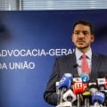 Mais uma vez, Lula deve escolher um homem branco para o STF