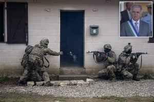 Senhores das armas