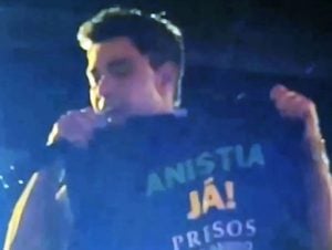 Prefeitura de SC pagou R$ 450 mil por show em que Zezé Di Camargo pediu anistia a golpistas