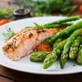 9 pratos leves e ricos em proteínas para o jantar