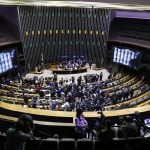 Falsificação de bebidas, combate à pedofilia e eleições: Os temas da pauta da Câmara nesta quinta