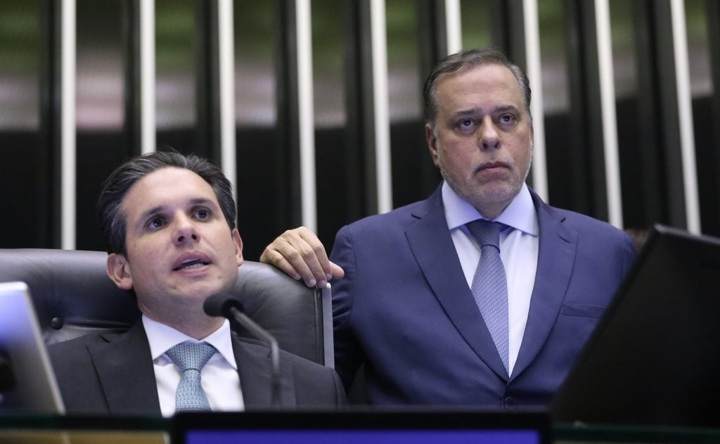 Câmara aprova novos critérios para Justiça decretar prisão preventiva