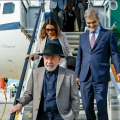 Lula chega a Roma para Fórum Mundial da Alimentação e primeiro encontro com Papa Leão XIV
