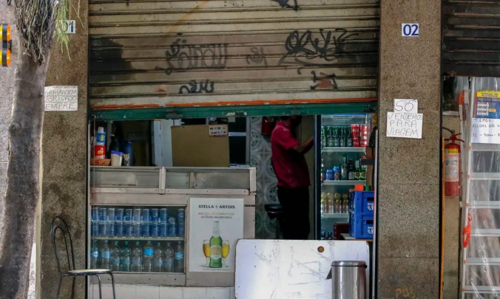 Sobe para 6 o número de mortes suspeitas por ingestão de metanol em SP