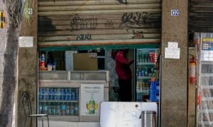 Sobe para 6 o número de mortes suspeitas por ingestão de metanol em SP
