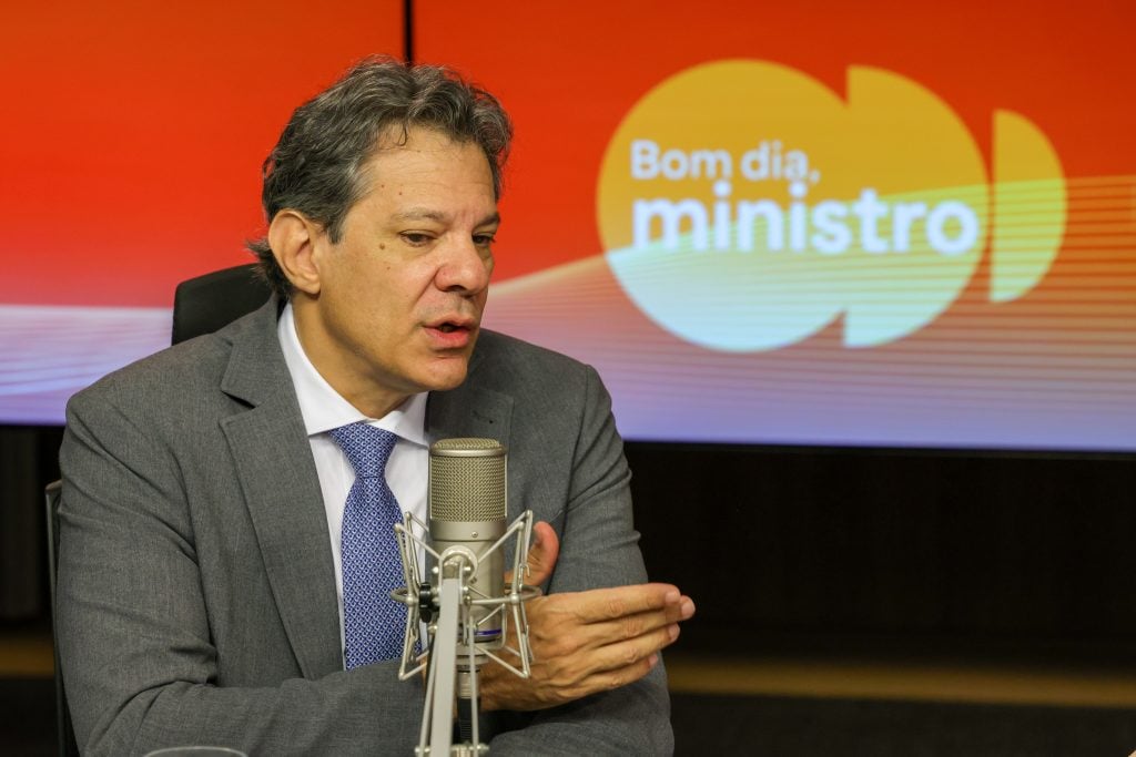 Haddad minimiza impacto de posição ideológica de secretário de Trump nas negociações sobre o tarifaço