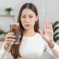 5 alimentos para evitar o consumo na rotina