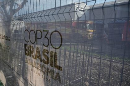 COP30 não pode terminar sem um roteiro para abandonar os combustíveis fósseis, diz Colômbia