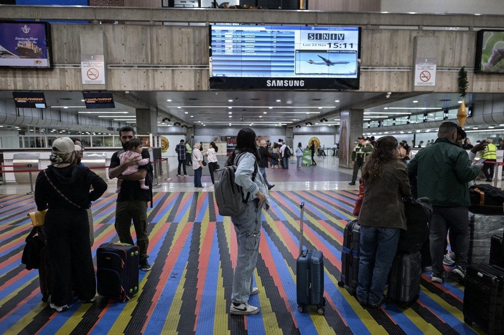 Venezuela revoga licenças de companhias aéreas que suspenderam voos no país