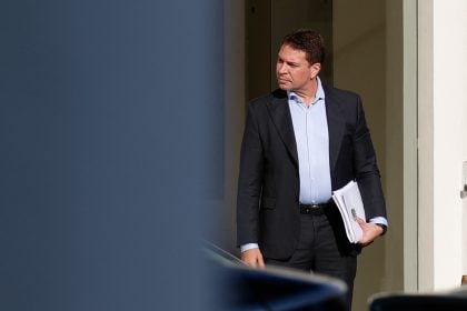 As chances dos EUA colaborarem em uma possível extradição de Ramagem, segundo jurista