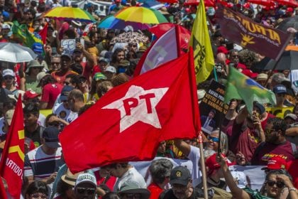 Os partidos políticos com a maior relevância nas redes sociais, segundo pesquisa