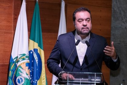 Relatora no TSE vota pela cassação de Cláudio Castro por abuso de poder