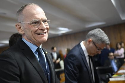 Contarato é eleito o presidente da CPI do Crime Organizado no Senado