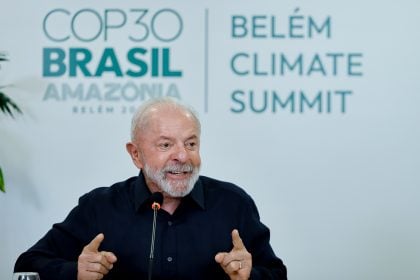 Recurso do petróleo será fundamental para financiar transição energética, diz Lula em artigo sobre a COP