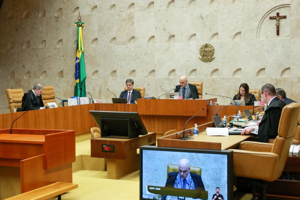STF reconhece que intervalo entre aulas e recreio integram jornada de trabalho de professores