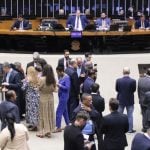 Como votou cada deputado no projeto que dificulta aborto legal em crianças vítimas de estupro