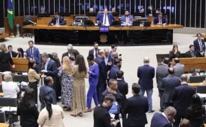 Como votou cada deputado no projeto que dificulta aborto legal em crianças vítimas de estupro