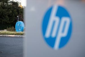 HP anuncia corte de 4 mil a 6 mil postos de trabalho por adoção de IA