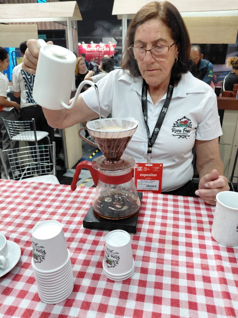 Microtorrefação cresce 48% em Minas Gerais e atrai cafeicultores