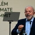 Desinformação ameaça o combate climático, diz Lula na abertura da COP30