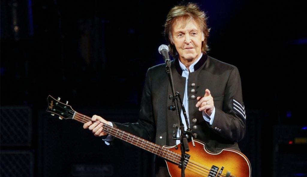 Paul McCartney lança faixa silenciosa em protesto contra projeto de IA