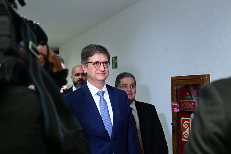 Senado aprova mais 2 anos para Paulo Gonet no comando da PGR