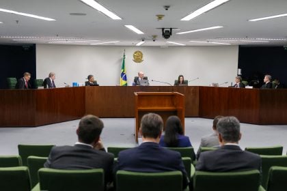 ‘Covardia’: Toffoli se irrita com Mendonça em sessão da 2ª Turma do STF
