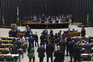 Congresso aprova crédito de R$ 42 bilhões para Previdência e Bolsa Família