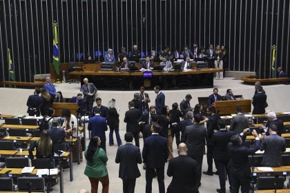 Congresso aprova crédito de R$ 42 bilhões para Previdência e Bolsa Família