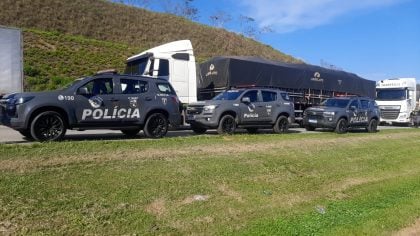 Bomba em carreta que interditou o Rodoanel era falsa, informa polícia