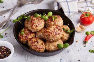 Almoço saudável: 5 receitas com frango ricas em proteínas 