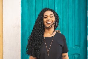 IA cria modelos virtuais e fortalece marcas lideradas por mulheres