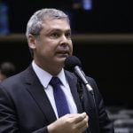 Líder do PT defende destituição de Derrite da relatoria de PL Antifacção