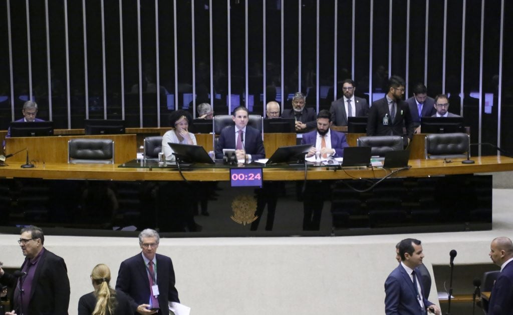 Câmara aprova PEC que proíbe a extinção de tribunais de Contas
