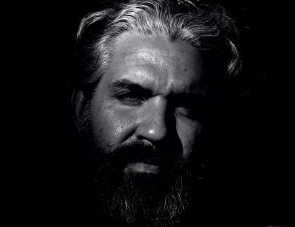 Inteligência artificial na música atende a um público que não busca profundidade, diz João Taubkin