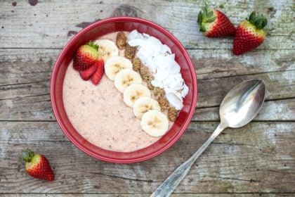 3 receitas de mingau de aveia saudável para café da manhã ou lanche da tarde