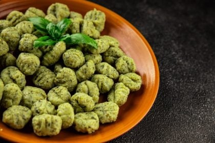 Receitas com espinafre: 5 pratos saudáveis e deliciosos para o almoço 