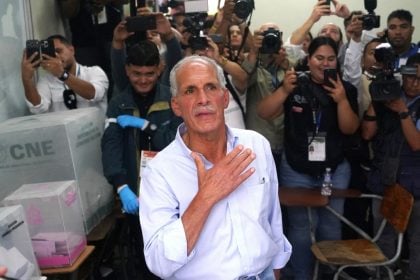 Candidato apoiado por Trump lidera votação presidencial em Honduras