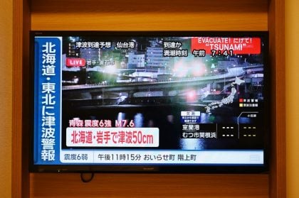 Japão emite alerta de tsunami após forte terremoto