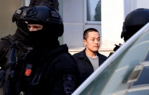 Magnata sul-coreano das criptomoedas é condenado a 15 anos de prisão por fraude