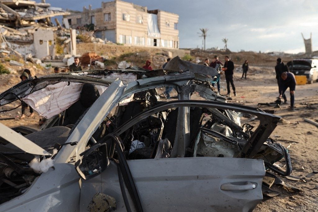 Israel volta a atacar Gaza e diz ter matado um oficial do Hamas