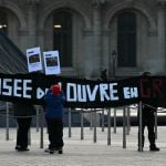 Greve provoca o fechamento do museu do Louvre
